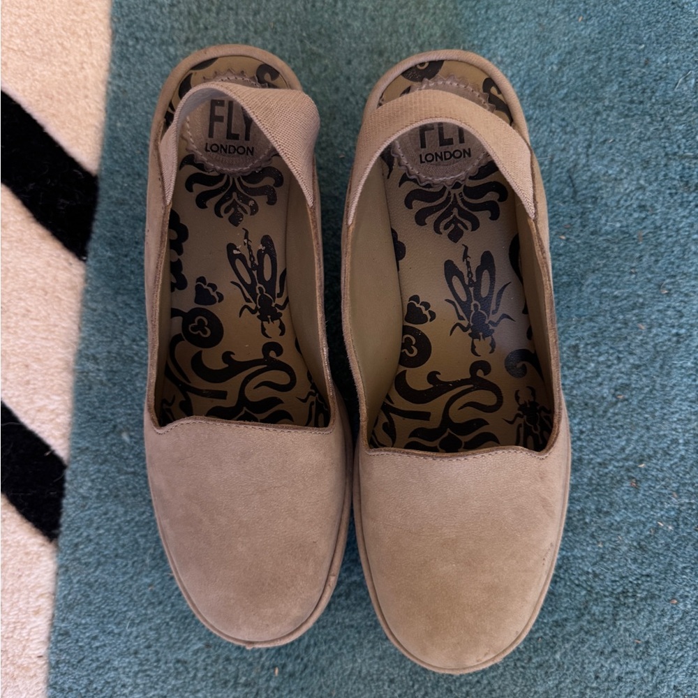 Fly London Cupid’s concrete slingback